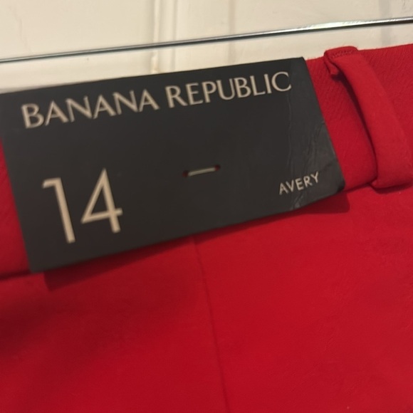 Banana Republic Avery Straight-Fit  Mid-Rise Red pant size 14 New With Tags - Picture 6 of 11